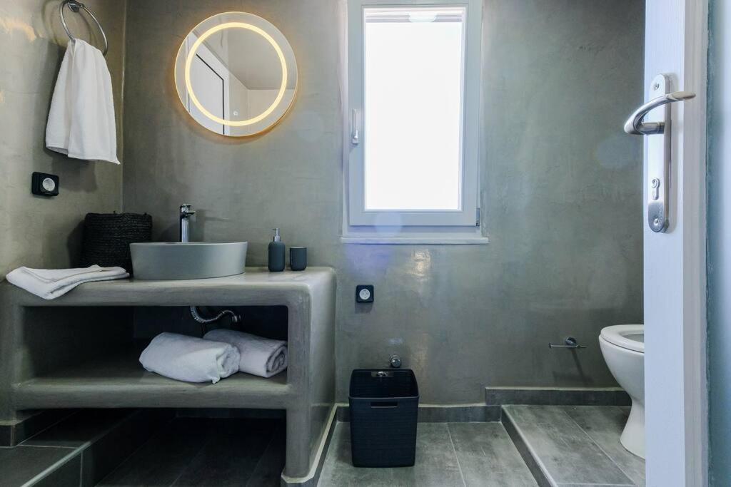 Ageri Suite Vothon Luaran gambar